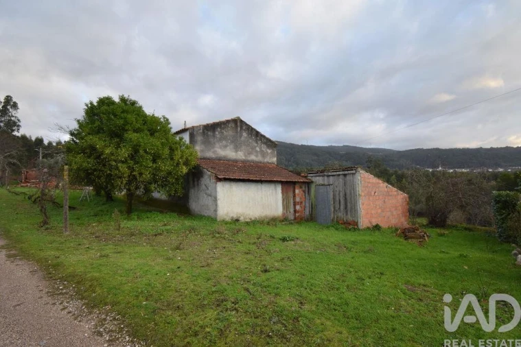 Moradia T2 para Venda em Vila Nova Foto 6