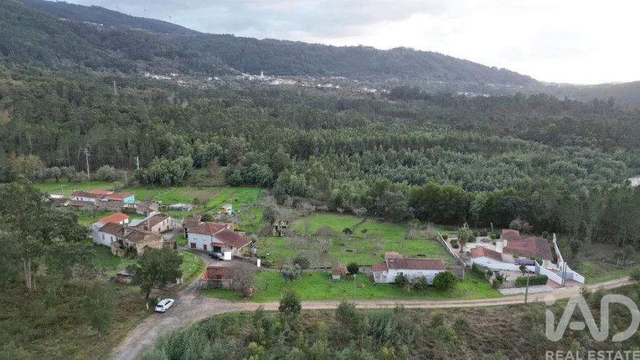 Moradia T2 para Venda em Vila Nova Foto 31