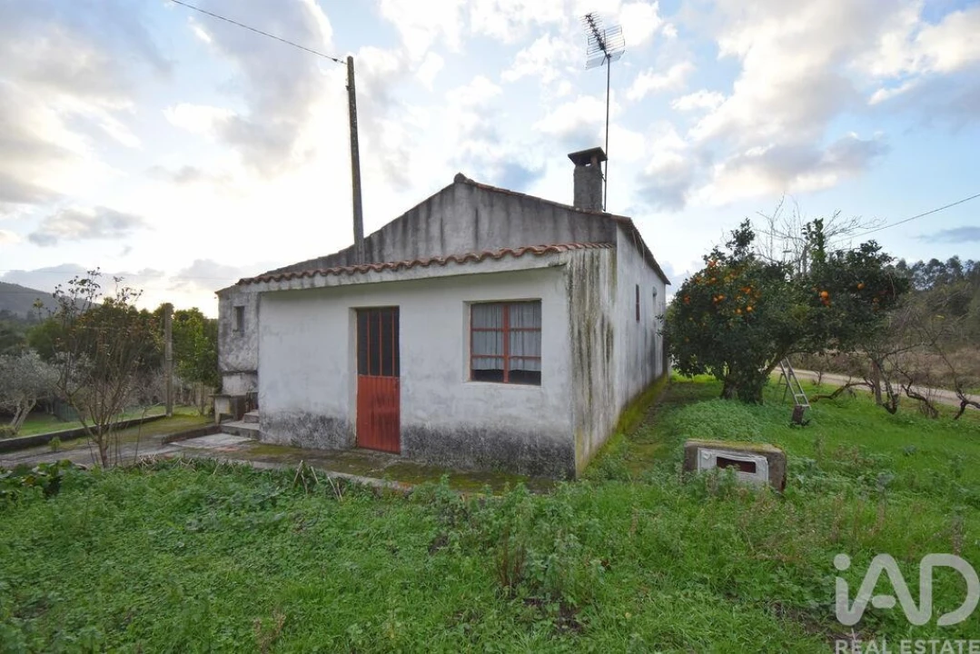 Moradia T2 para Venda em Vila Nova Foto 5