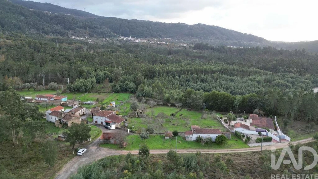 Moradia T2 para Venda em Vila Nova Foto 31