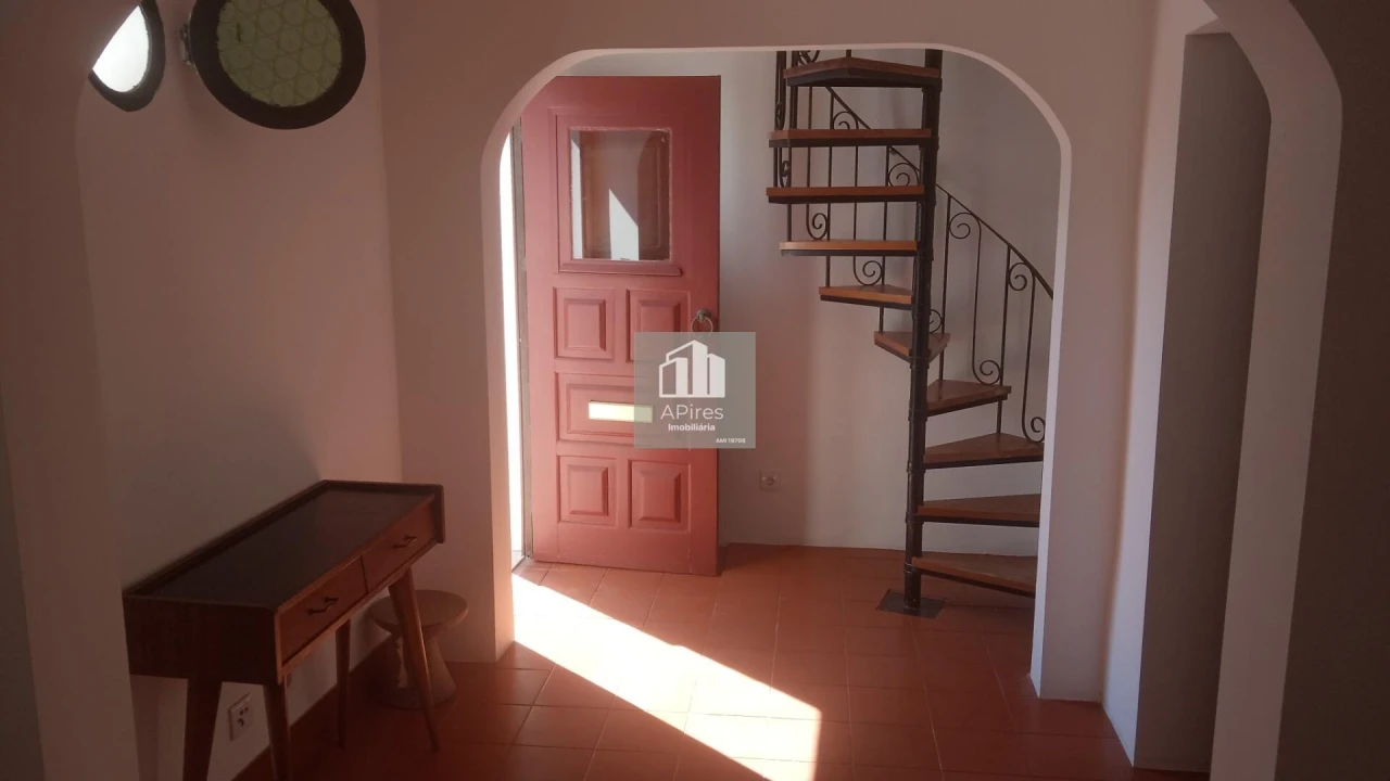 Moradia T1 para Venda em Caparica e Trafaria Foto 13