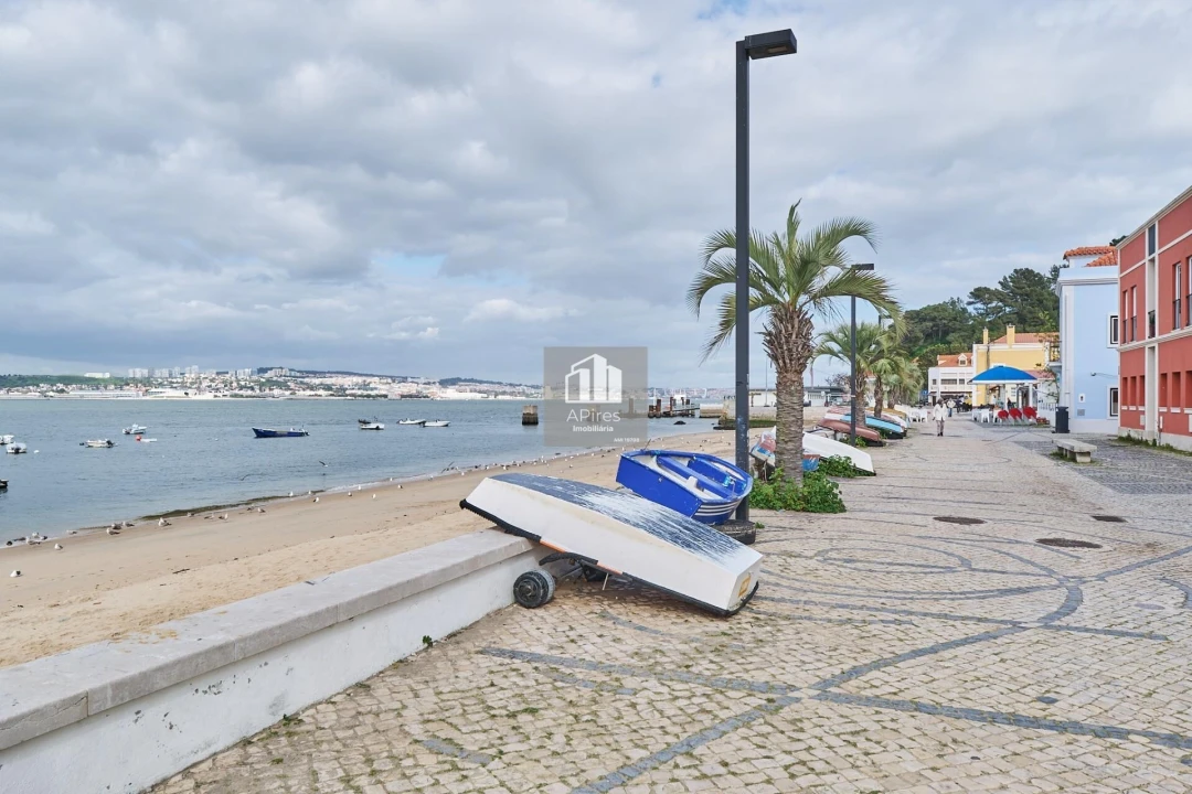 Moradia T1 para Venda em Caparica e Trafaria Foto 24
