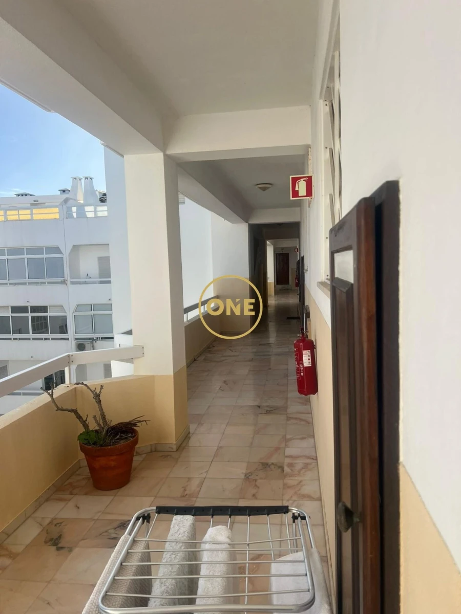 Apartamento T1 para Venda em Monte Gordo Foto 3