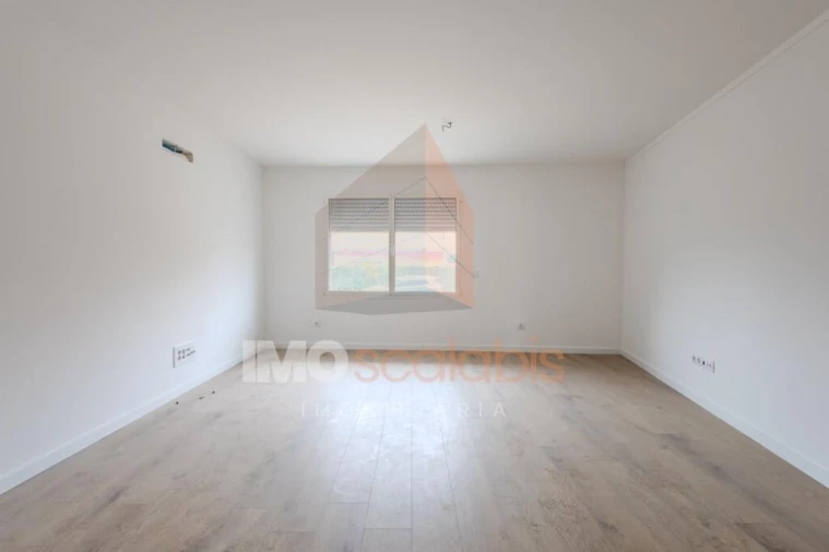 Apartamento T2 para Venda em Romeira e Várzea Foto 15