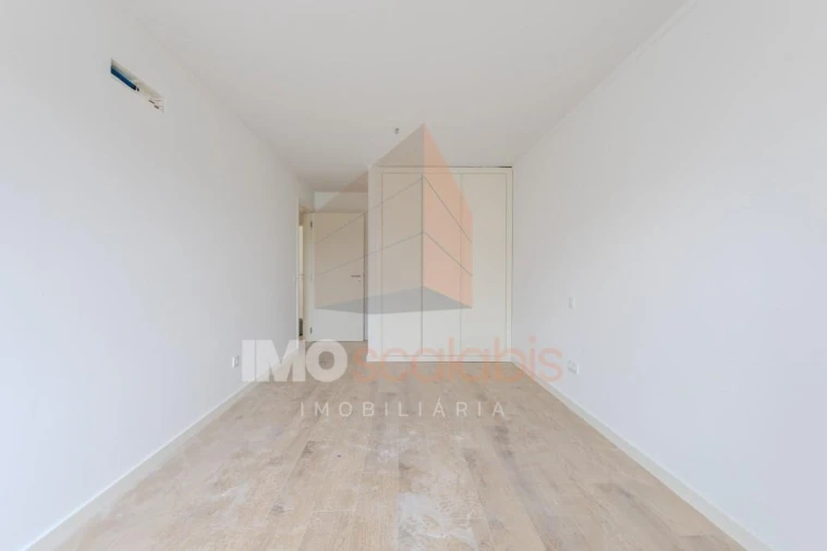 Apartamento T2 para Venda em Romeira e Várzea Foto 8