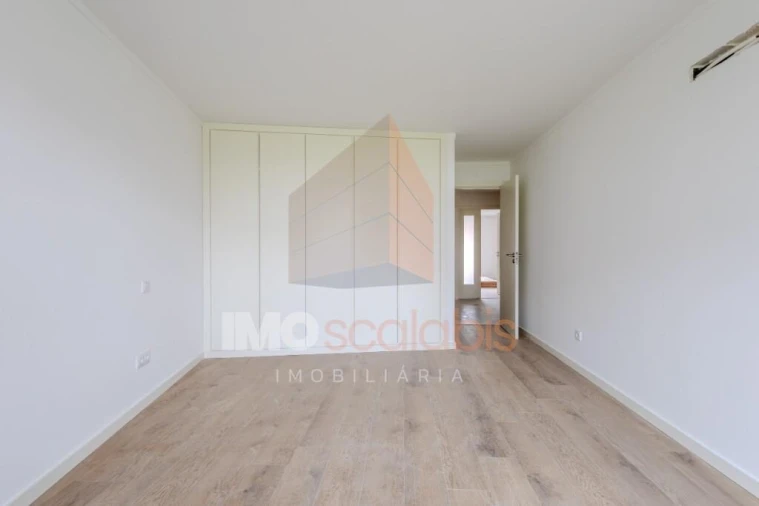 Apartamento T2 para Venda em Romeira e Várzea Foto 10