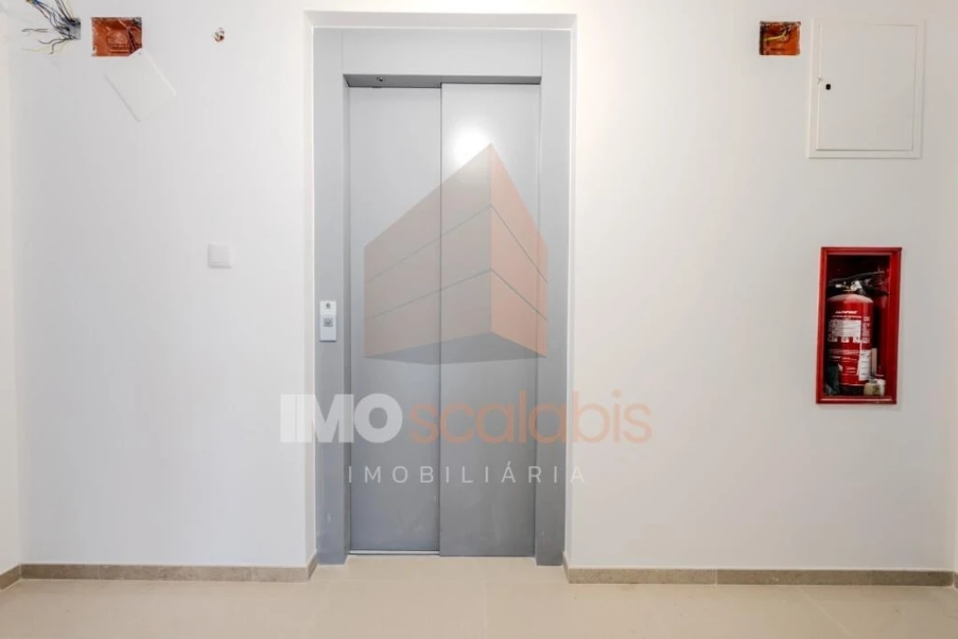 Apartamento T2 para Venda em Romeira e Várzea Foto 14