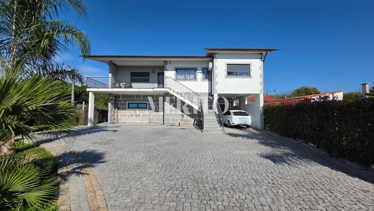 Moradia T3 para Venda em Tamel (São Verissimo) Foto 42