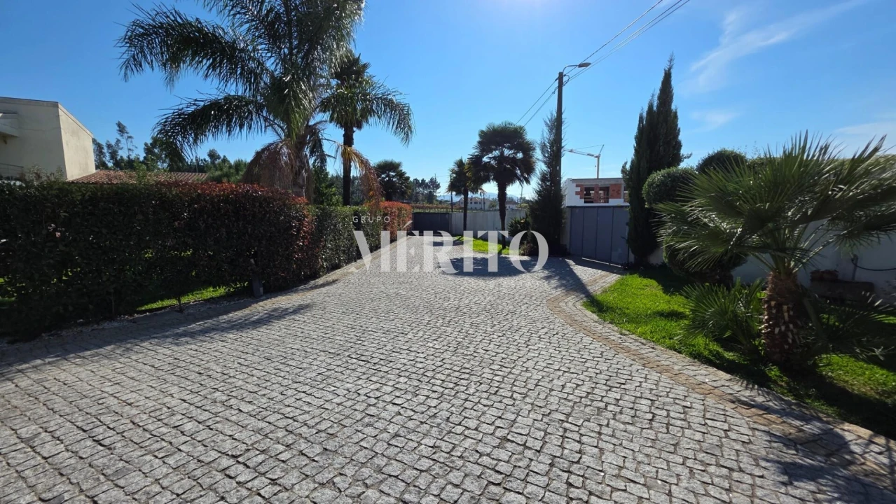 Moradia T3 para Venda em Tamel (São Verissimo) Foto 40