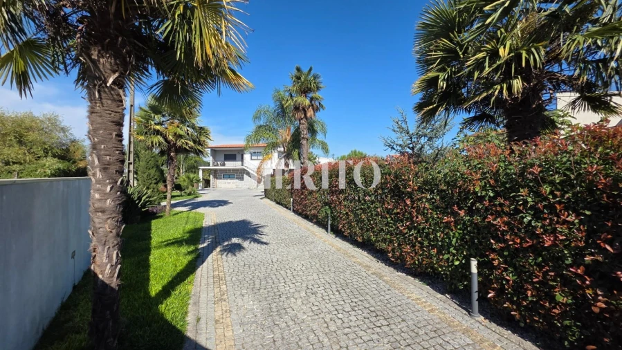 Moradia T3 para Venda em Tamel (São Verissimo) Foto 44