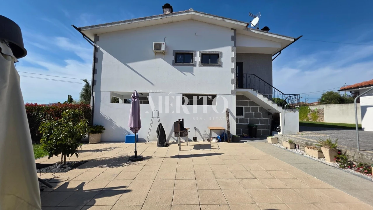 Moradia T3 para Venda em Tamel (São Verissimo) Foto 36