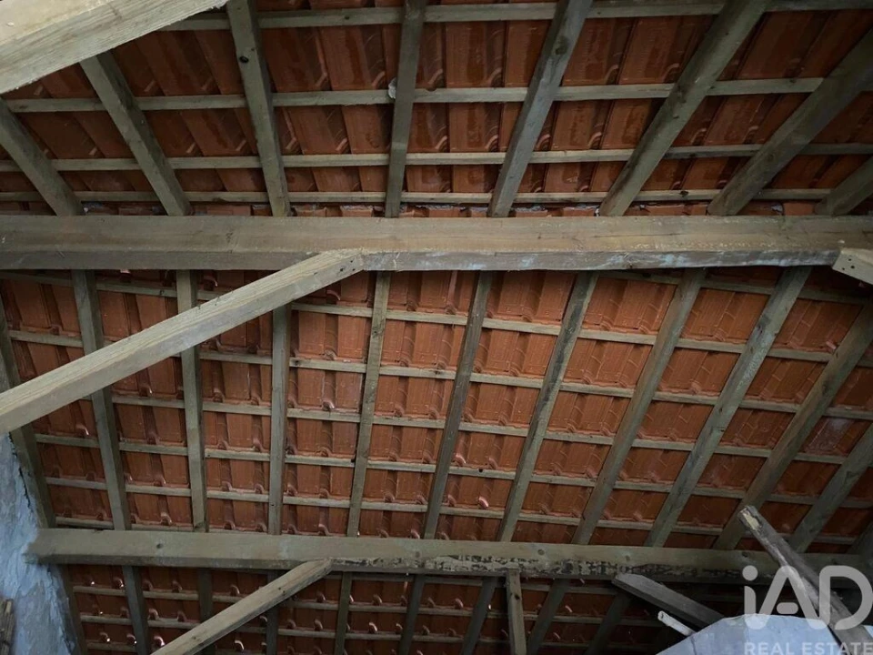 Prédio para Venda em Santa Maria, São Pedro e Matacães Foto 4