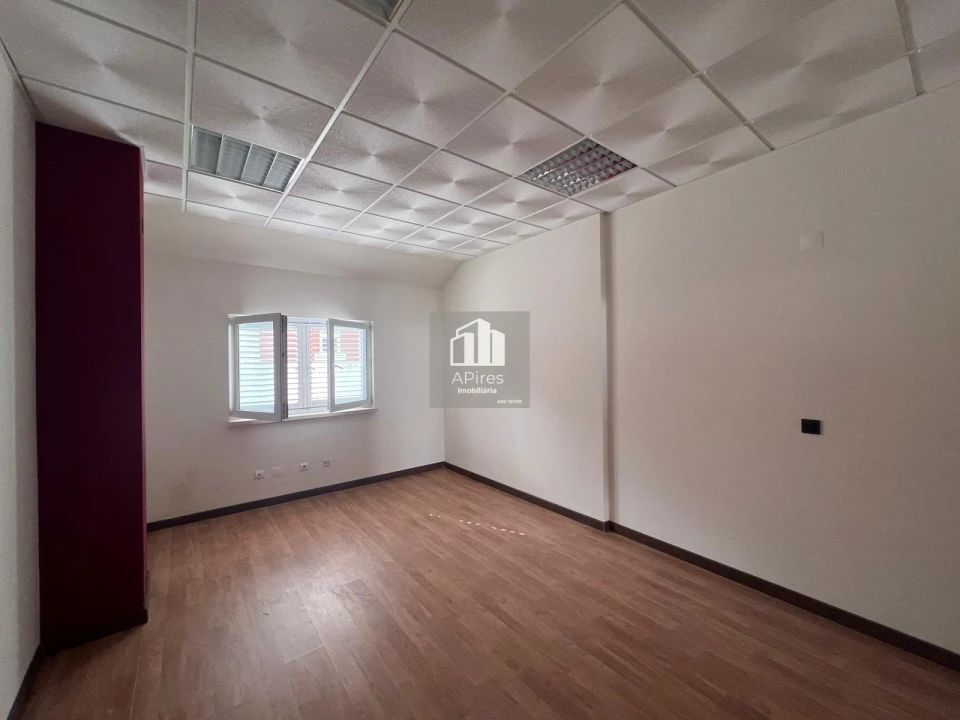 Loja para Venda em Costa da Caparica Foto 6