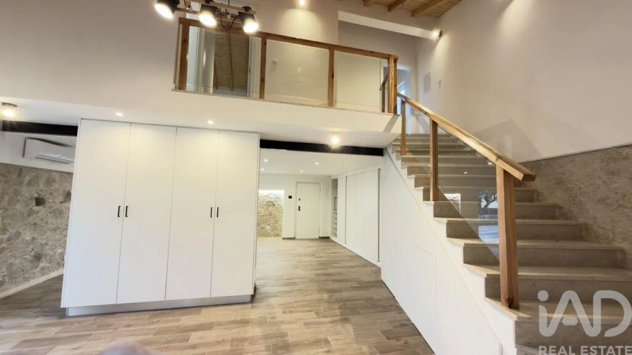 Moradia T2 para Venda em Azoia de Cima e Tremês Foto 4