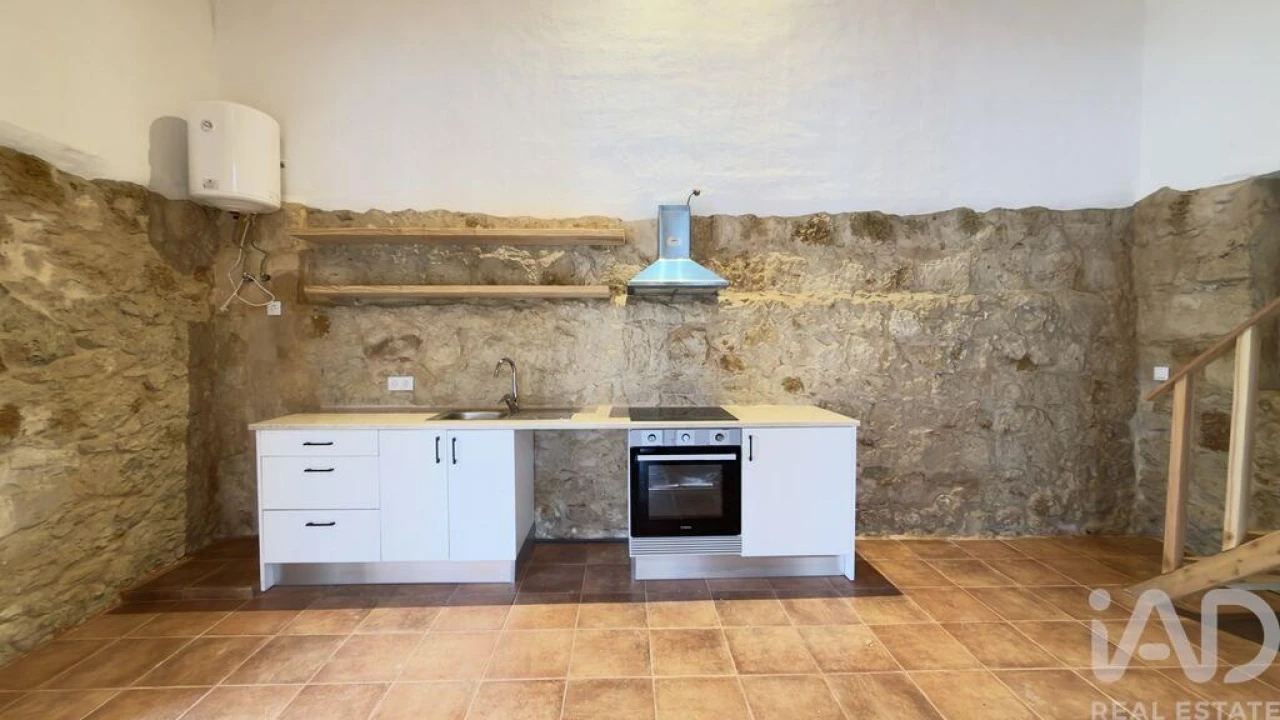 Moradia T2 para Venda em Azoia de Cima e Tremês Foto 18