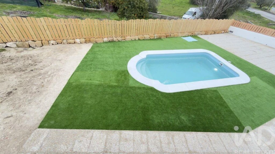 Moradia T2 para Venda em Azoia de Cima e Tremês Foto 15