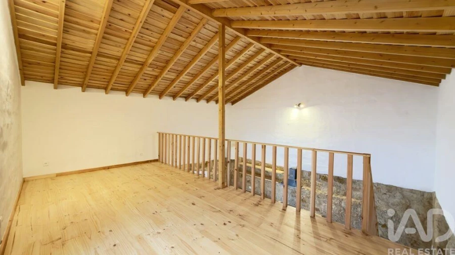 Moradia T2 para Venda em Azoia de Cima e Tremês Foto 20