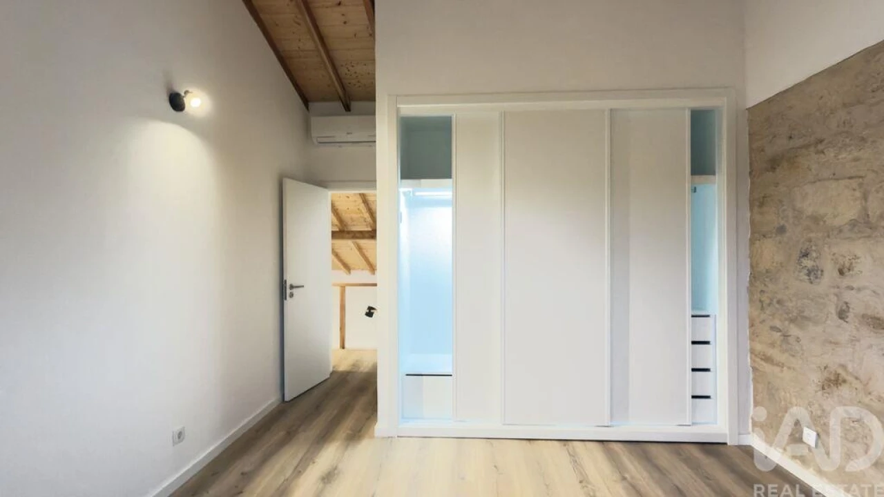 Moradia T2 para Venda em Azoia de Cima e Tremês Foto 16