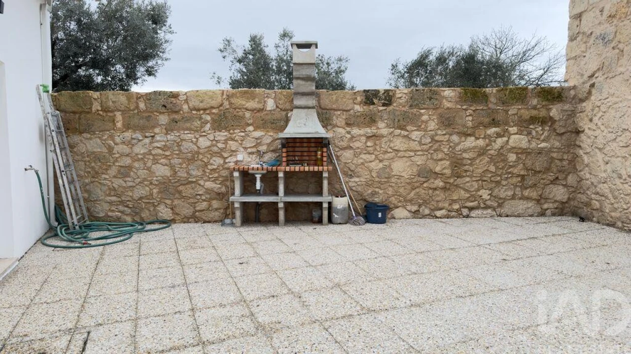 Moradia T2 para Venda em Azoia de Cima e Tremês Foto 13