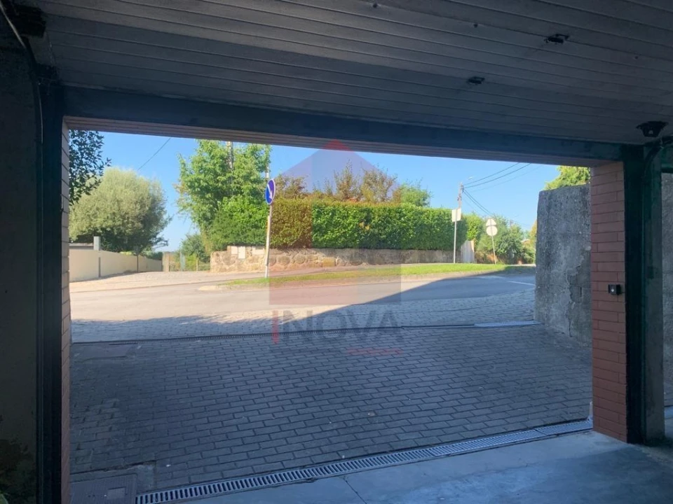 Apartamento T3 para Venda em Caldelas, Sequeiros e Paranhos Foto 14