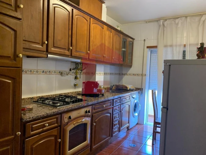 Apartamento T3 para Venda em Caldelas, Sequeiros e Paranhos Foto 2