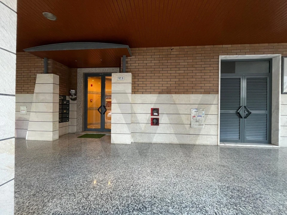 Apartamento T2 para Arrendamento em Ramada e Caneças Foto 26