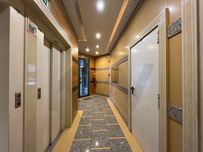 Apartamento T2 para Arrendamento em Ramada e Caneças Foto 25