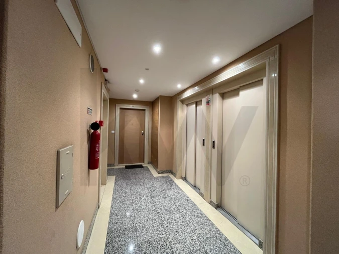 Apartamento T2 para Arrendamento em Ramada e Caneças Foto 20