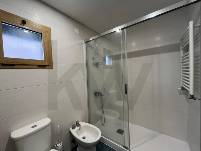 Apartamento T2 para Arrendamento em Ramada e Caneças Foto 12