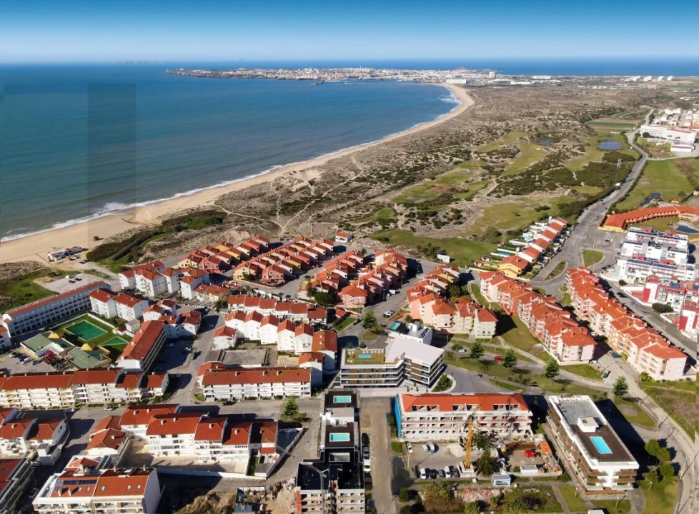 Apartamento T2 para Venda em Atouguia da Baleia Foto 6