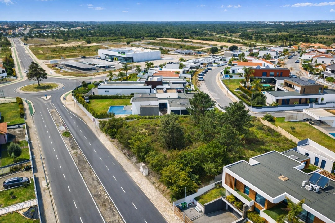 Terreno para Venda em Amora Foto 5