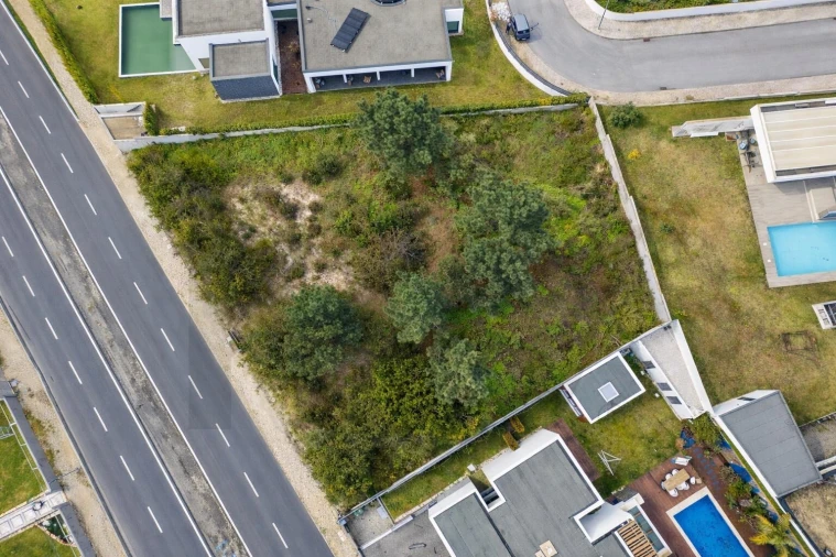 Terreno para Venda em Amora Foto 2