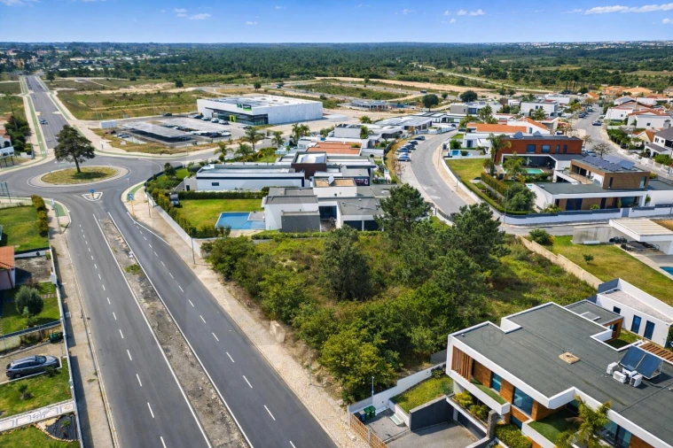 Terreno para Venda em Amora Foto 4