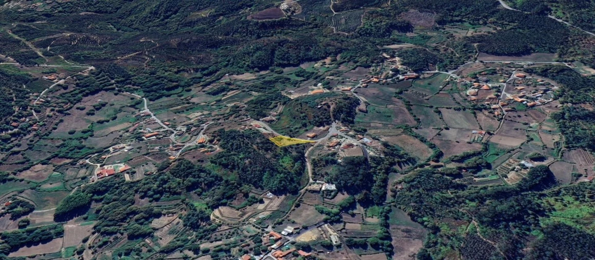Terreno para Venda em Carvalhais e Candal Foto 6
