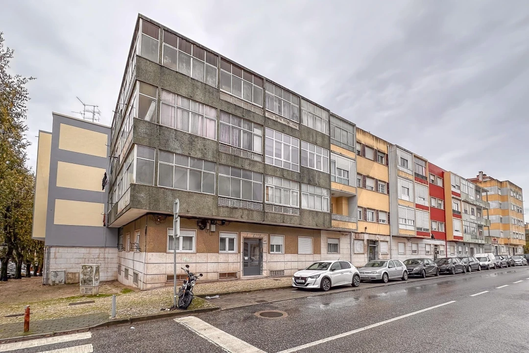 Apartamento T2 para Venda em Mina de Água Foto 15