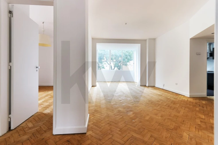 Apartamento T4 para Arrendamento em Águas Livres Foto 2