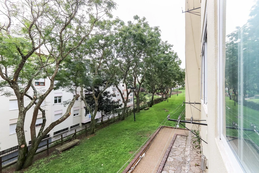 Apartamento T4 para Arrendamento em Águas Livres Foto 20