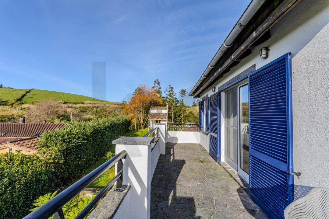 Moradia T3 para Venda em Ginetes Foto 52