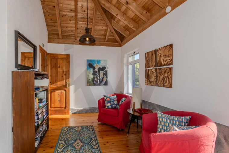 Moradia T3 para Venda em Ginetes Foto 50