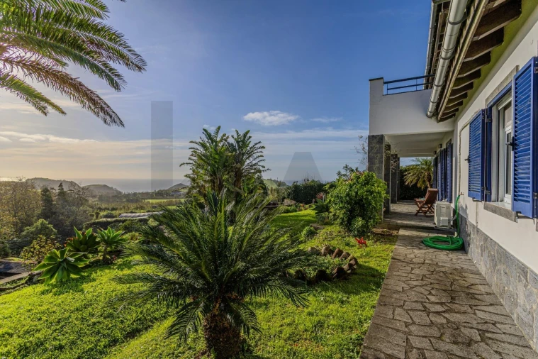 Moradia T3 para Venda em Ginetes Foto 7