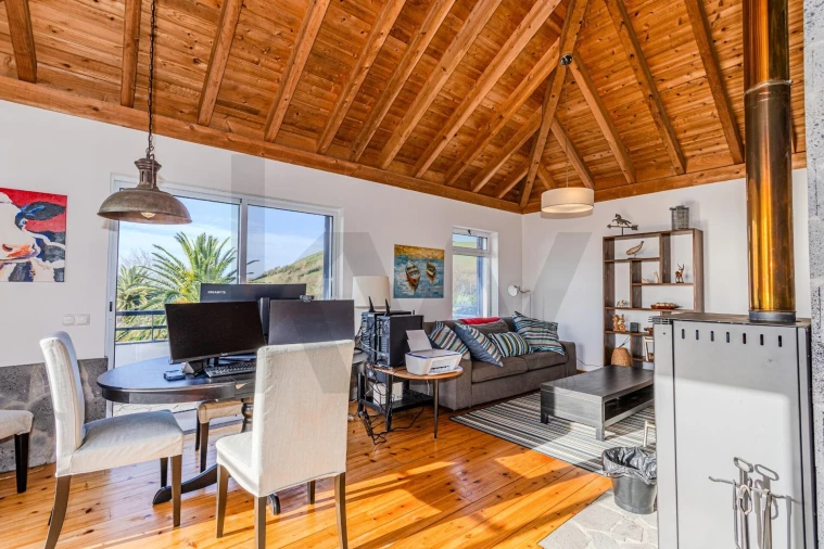 Moradia T3 para Venda em Ginetes Foto 46