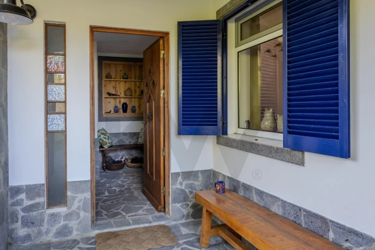 Moradia T3 para Venda em Ginetes Foto 8