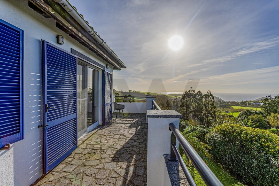 Moradia T3 para Venda em Ginetes Foto 54