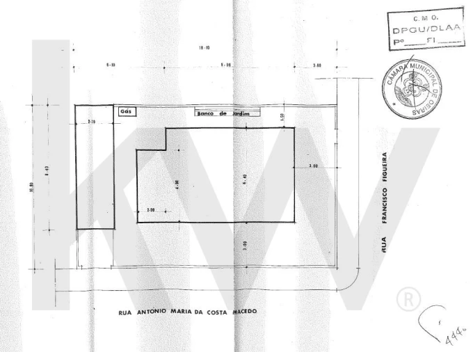 Moradia T3 para Venda em Carnaxide e Queijas Foto 38