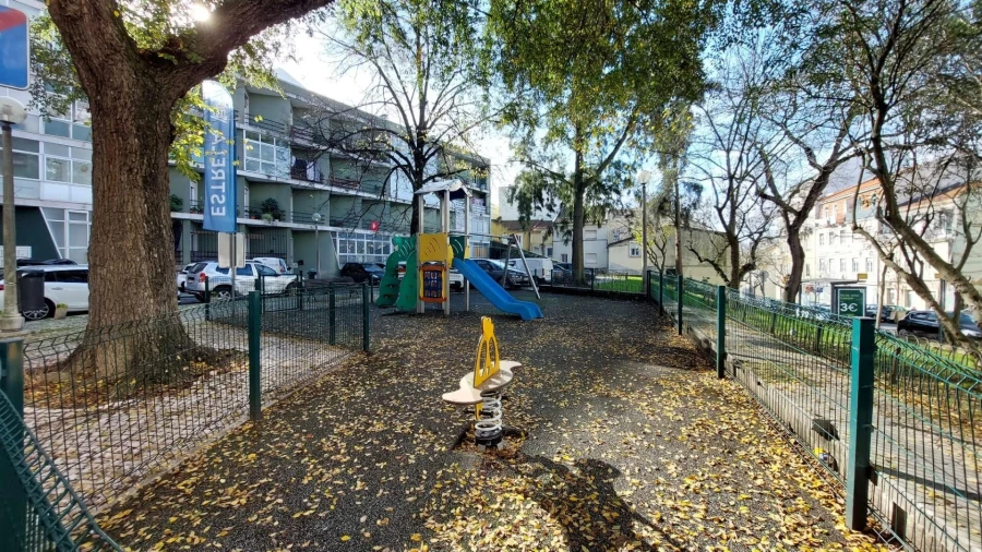 Apartamento T1 para Venda em Estrela Foto 11
