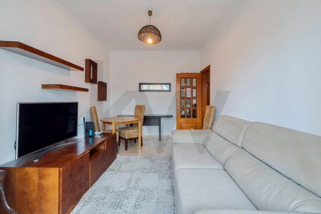 Apartamento T2 para Venda em Amora Foto 6