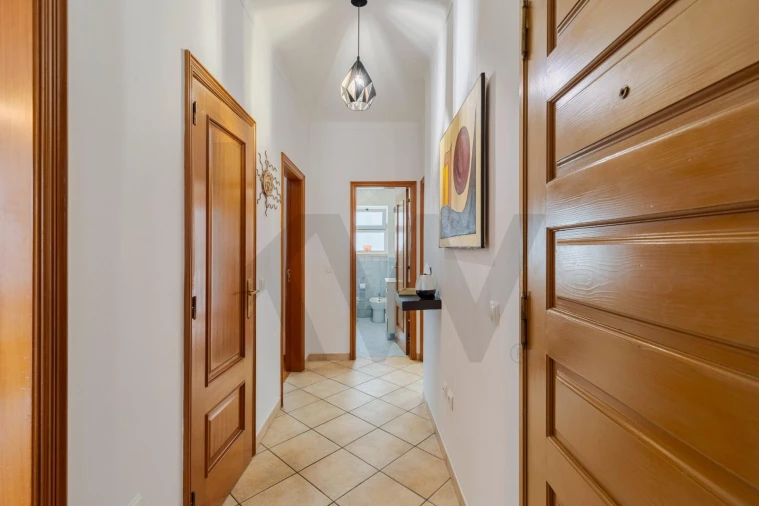 Apartamento T2 para Venda em Amora Foto 1