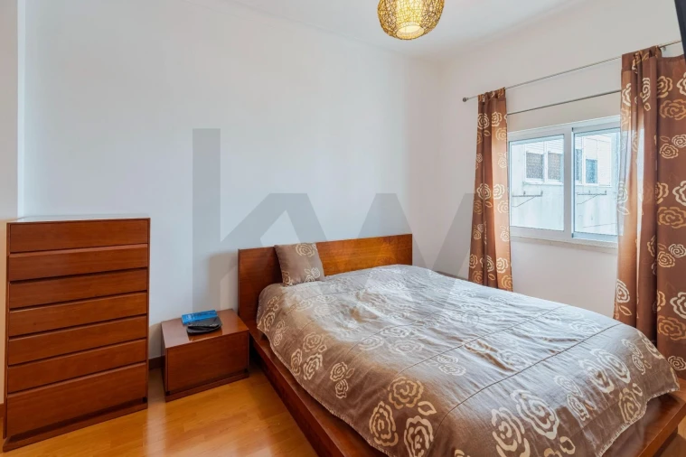 Apartamento T2 para Venda em Amora Foto 17