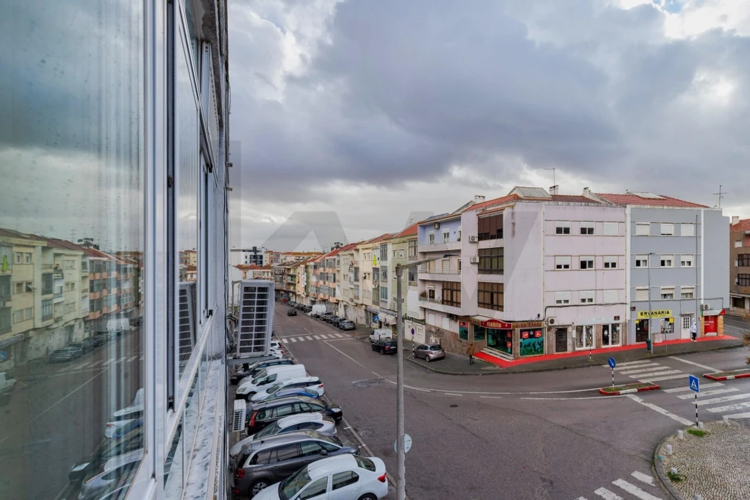 Apartamento T2 para Venda em Amora Foto 22