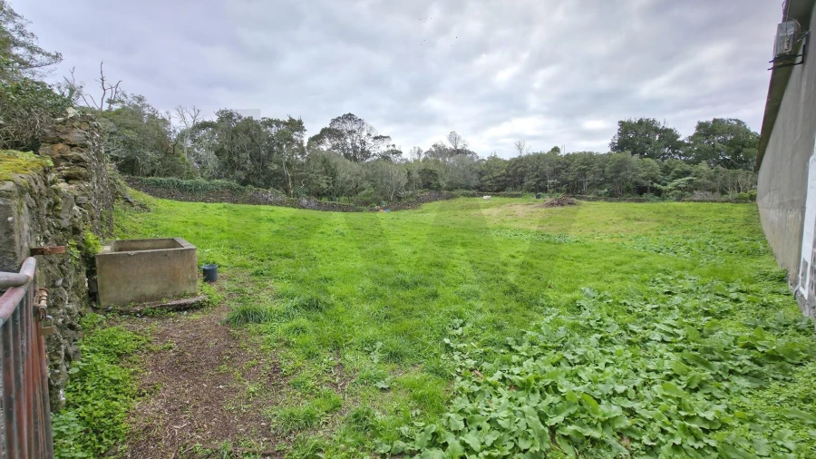 Terreno para Venda em Fenais da Luz